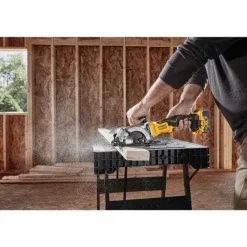 DeWalt ATOMIC 20V MAX* Brushless 4-1/2