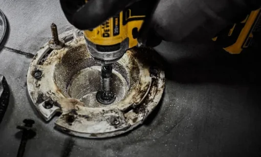 DeWalt Impact Connect Inside Pipe Cutter 1-1/3" Diamond Grit DWAIPCIR