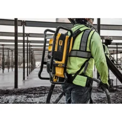 DeWalt POWERSHIFT™ Backpack Concrete Vibrator DCPS310AG2