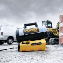 DeWalt 20V Cordless Forced Air Propane Heater 70,000 BTUs DXH70CFAV