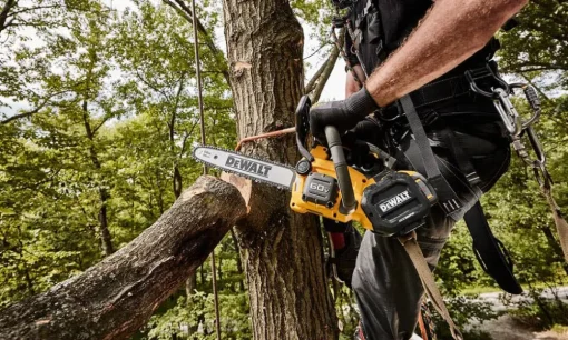 DeWalt 60V MAX 14" Top Handle Chainsaw (Tool Only) DCCS674B