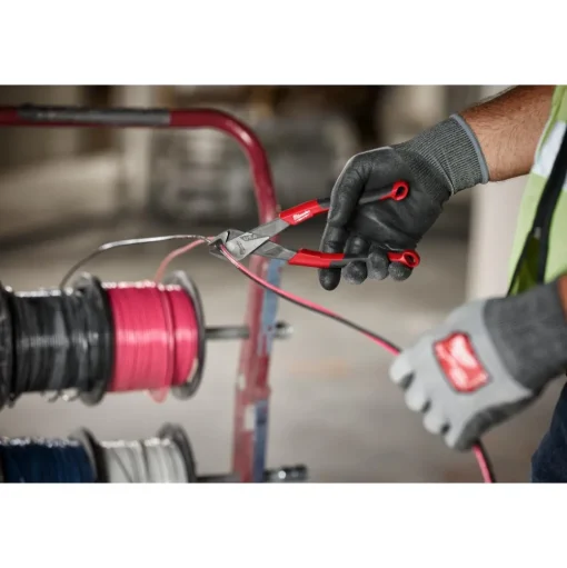 Milwaukee 7" Diagonal Comfort Grip Cutting Pliers (USA) MT557