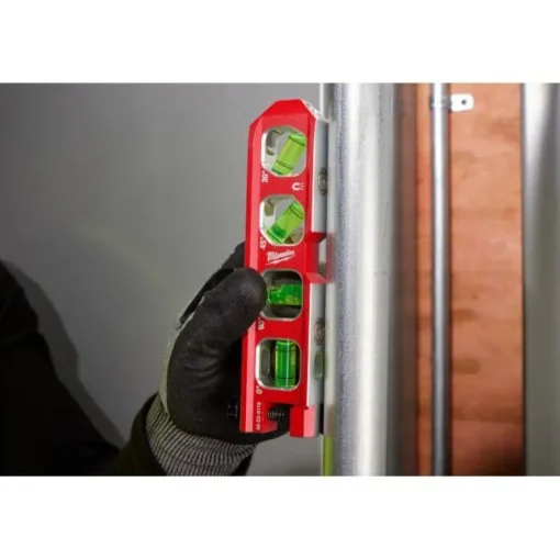 Milwaukee 6.5" Pipe Lock Billet Torpedo Level 48-22-5110