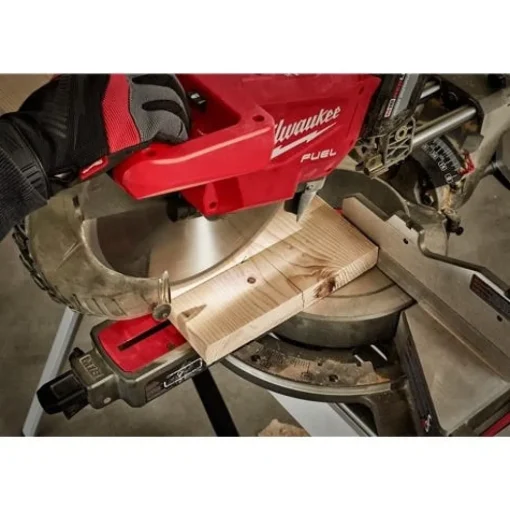 Milwaukee M18 FUEL 12" Dual Bevel Sliding Compound Miter Saw Kit 2739-21HD