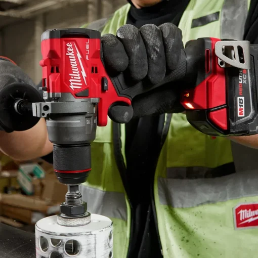 Milwaukee M18 FUEL 1/2" Hammer Drill/Driver Kit 2904-22