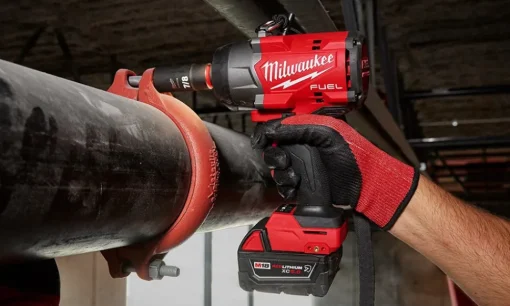 Milwaukee M18 FUEL 1/2" High Torque Impact Wrench w/ Pin Detent Kit 2966-22