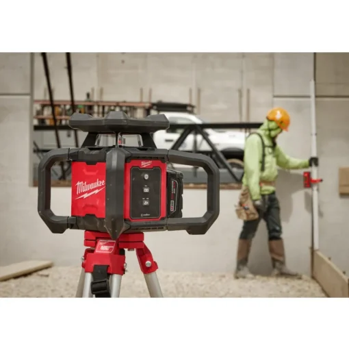 Milwaukee M18 Red Exterior Rotary Laser Level Kit w/ Receiver 3701-21