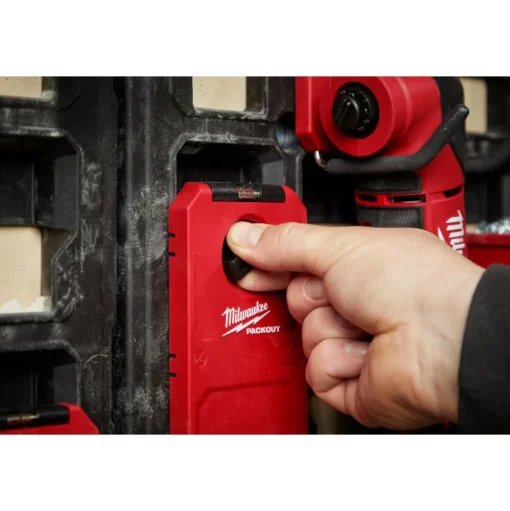 Milwaukee PACKOUT 7-Hook Rack 48-22-8329