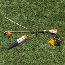 STIHL KMA 80 R w/ AK 20 battery and AL 101 charger KMA 80 R