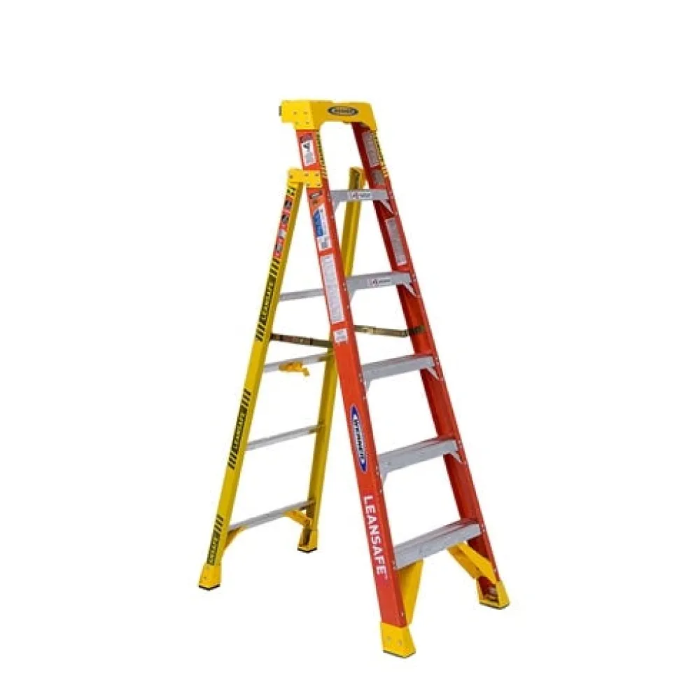 Werner 6' LeanSafe Type IA Fiberglass Leaning Ladder L6206
