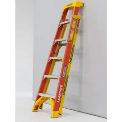 Werner 6' LeanSafe Type IA Fiberglass Leaning Ladder L6206